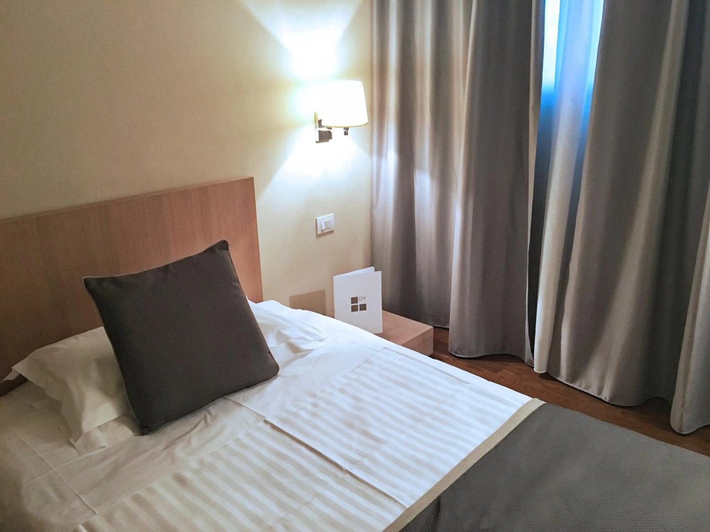 Foto - Hotel De la Ville