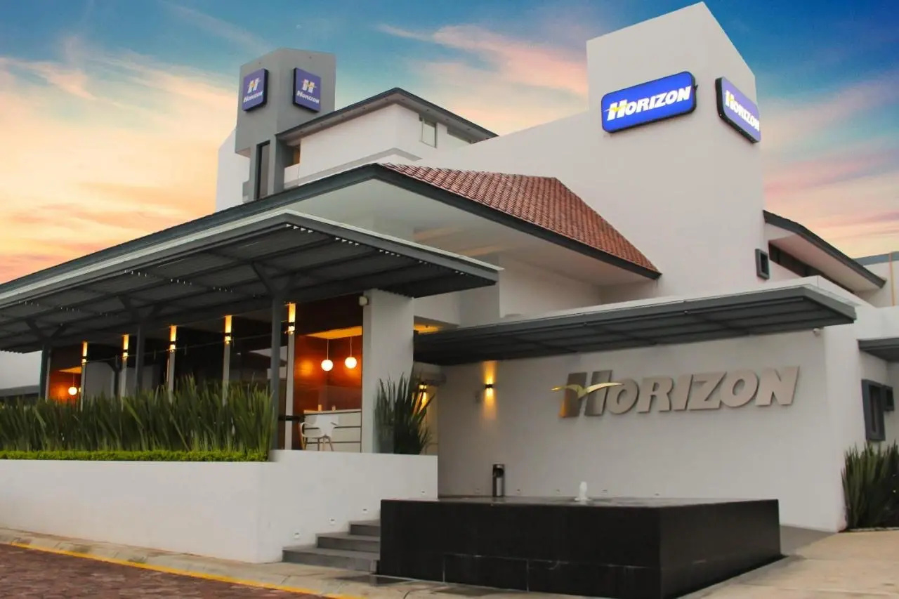 Photo - Hotel Horizon and Convention Center