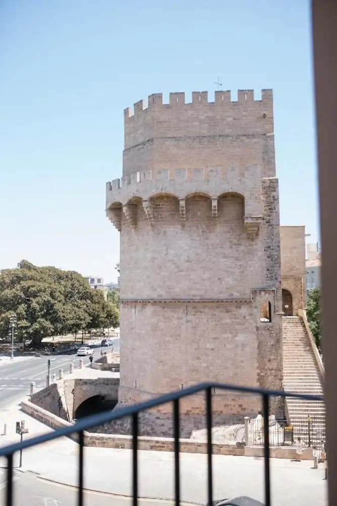 Photo - MYR Puerta Serranos