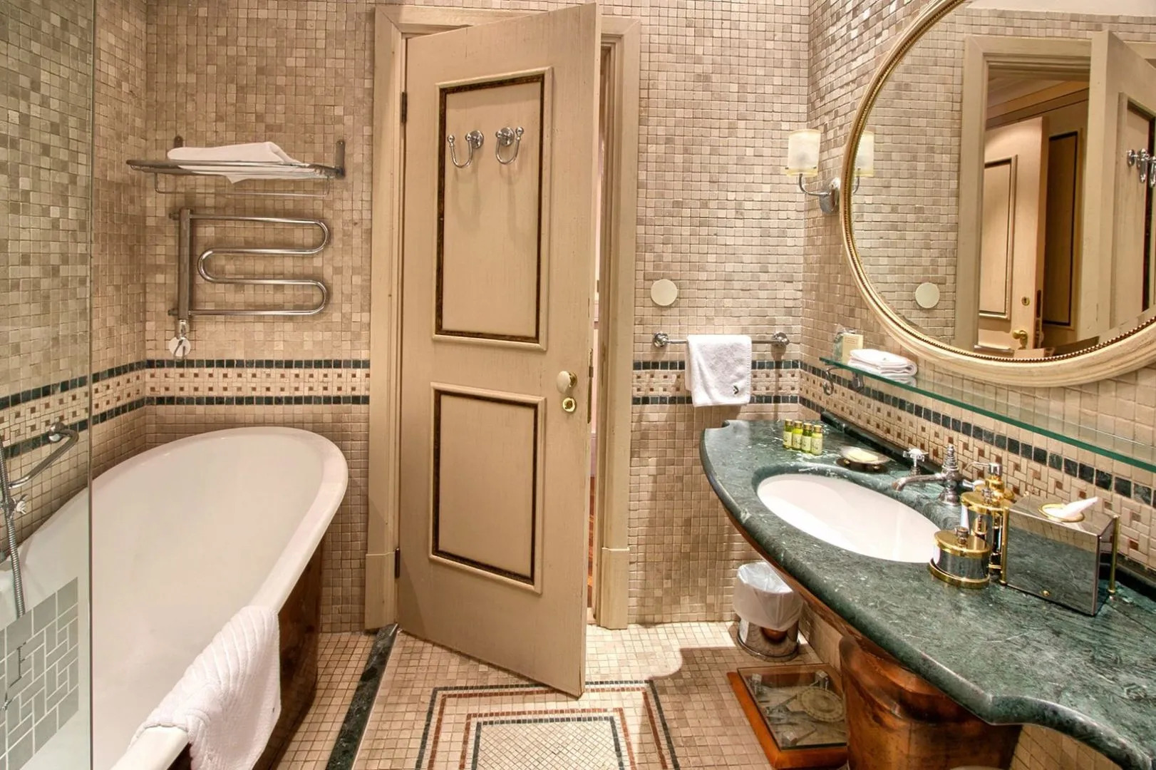 Foto - The Pucic Palace