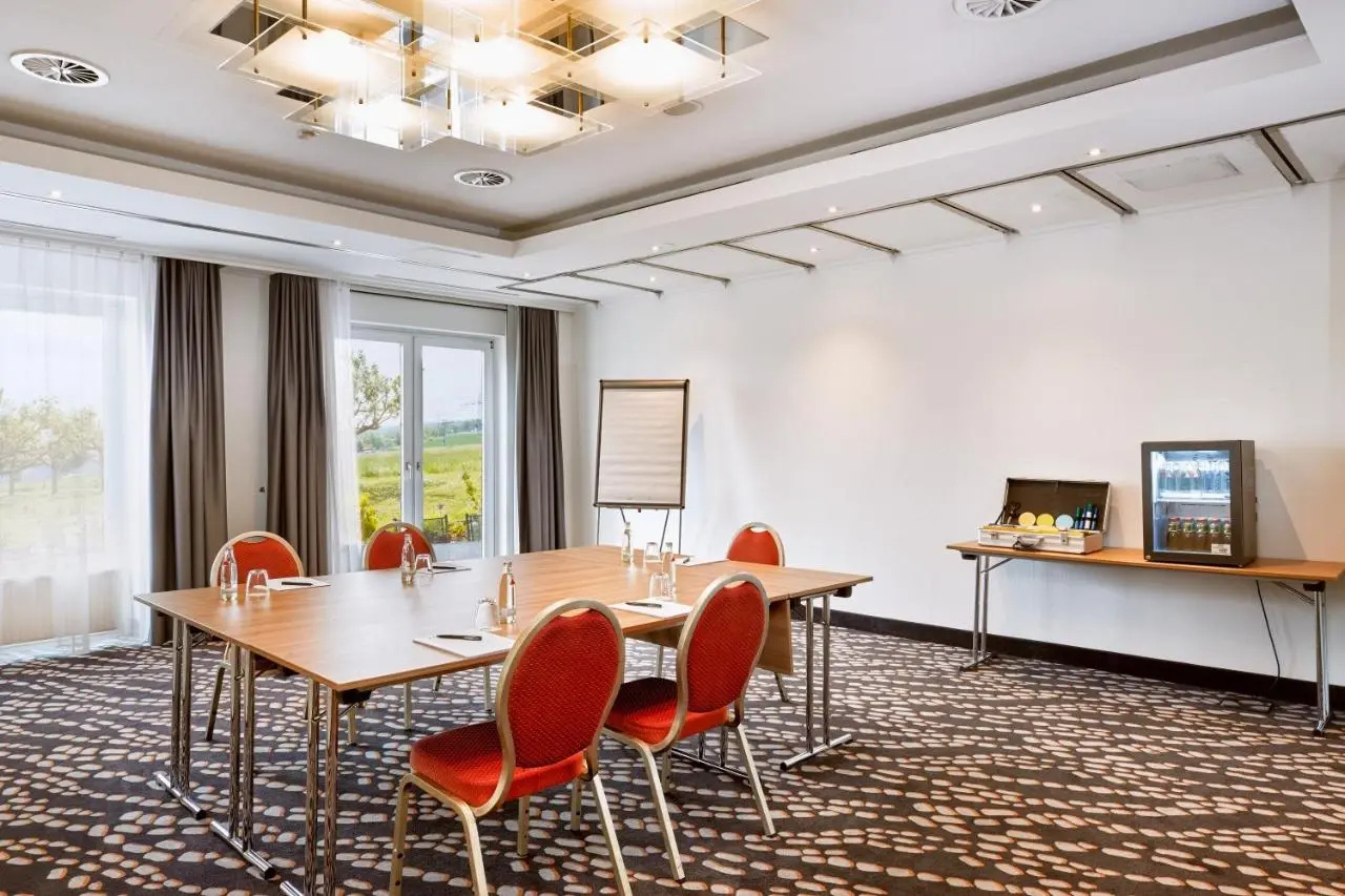 Photo - H+ Hotel Frankfurt Airport West