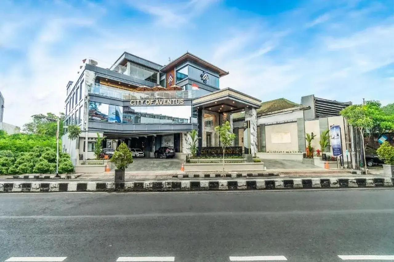 Photo - City of Aventus Hotel - Denpasar