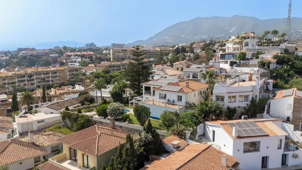Foto - Spacious 3BR Villa with Private Pool and Sea Views