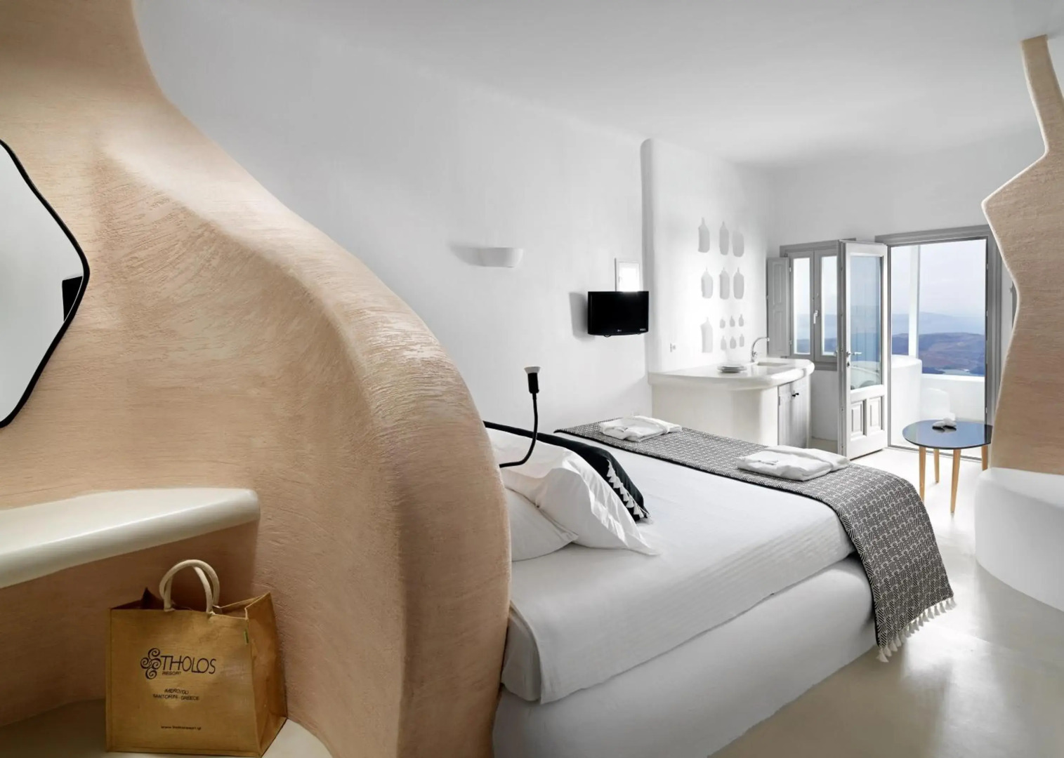 Photo - Tholos Resort