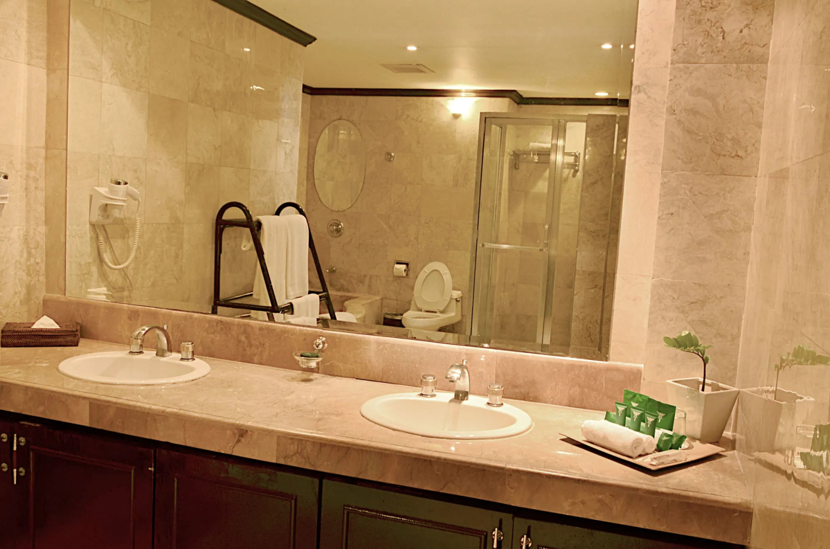 Photo - Thunderbird Resorts - Rizal