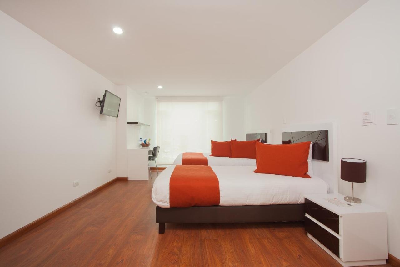 Photo - Hotel Castellana 100