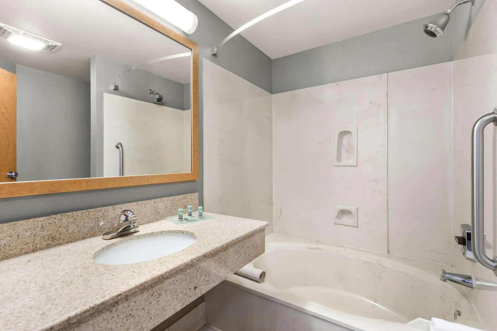 Foto - Best Western West Towne Suites