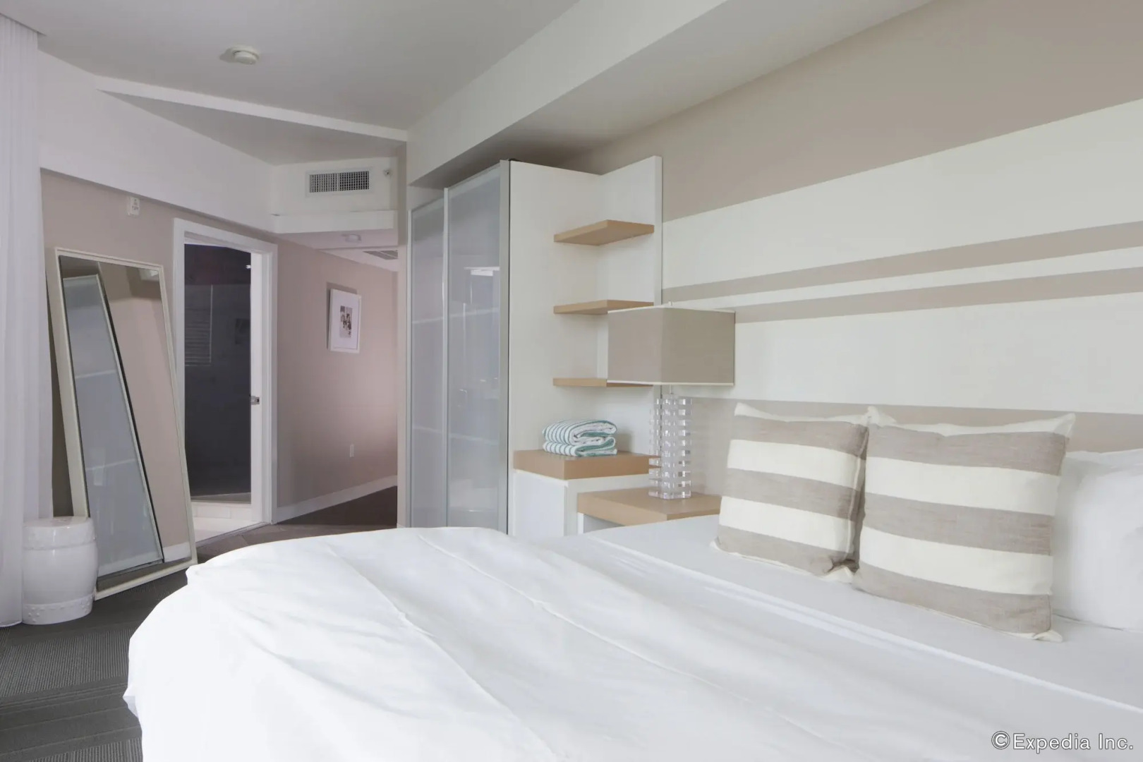 Foto - The Local House