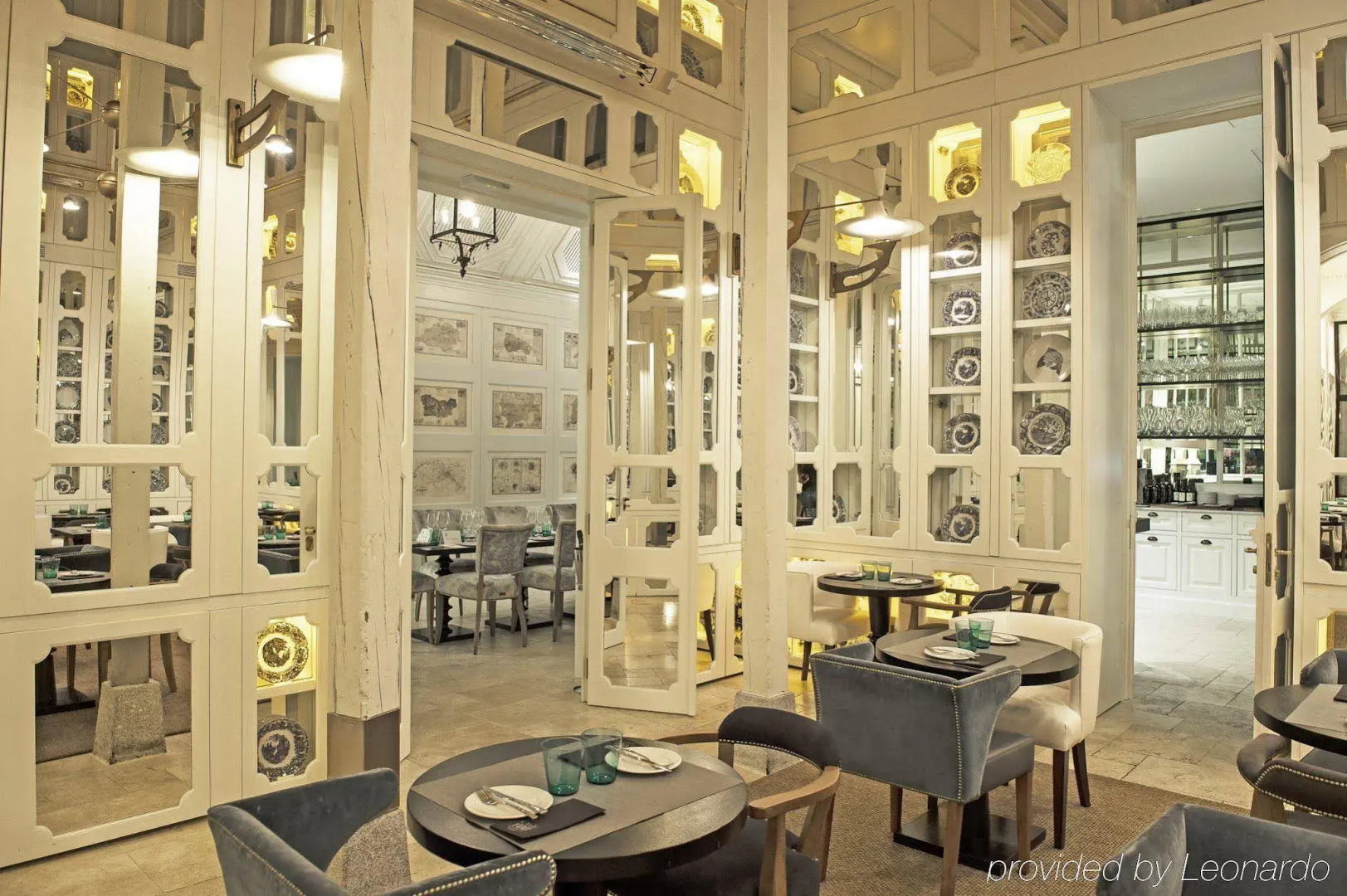 Photo - Only YOU Boutique Hotel