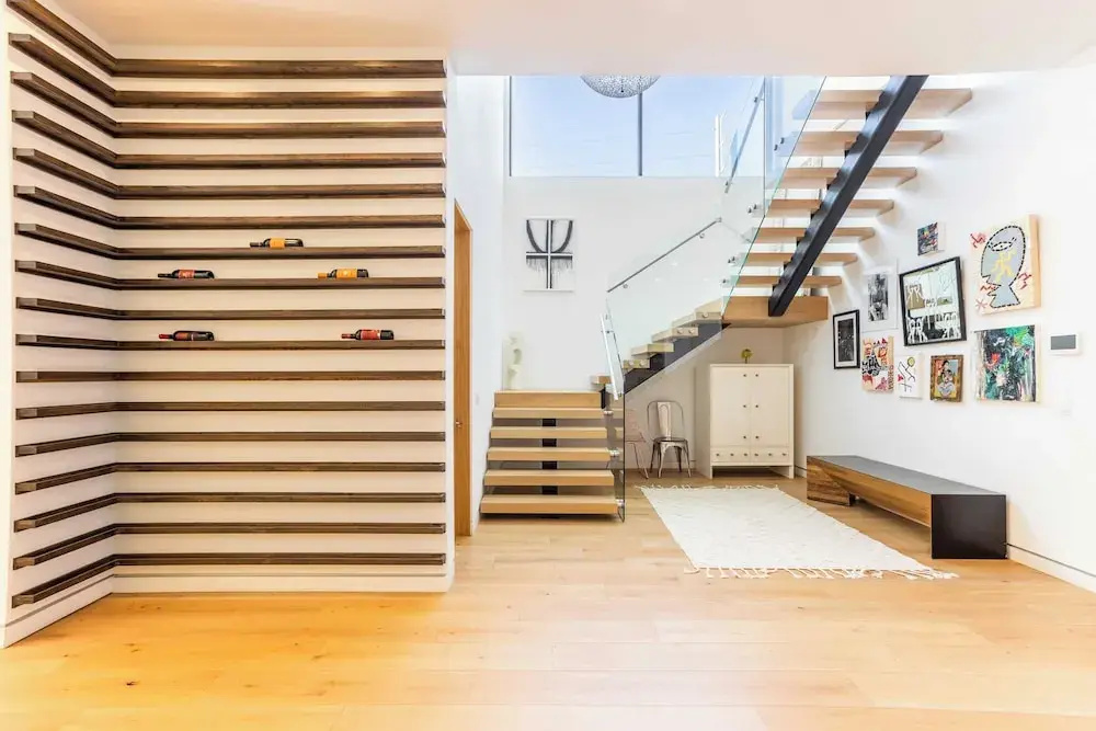 Foto - Luxe Weho Villa, Walk to Melrose Ave, Pool + Hot Tub North Vista by Avantstay