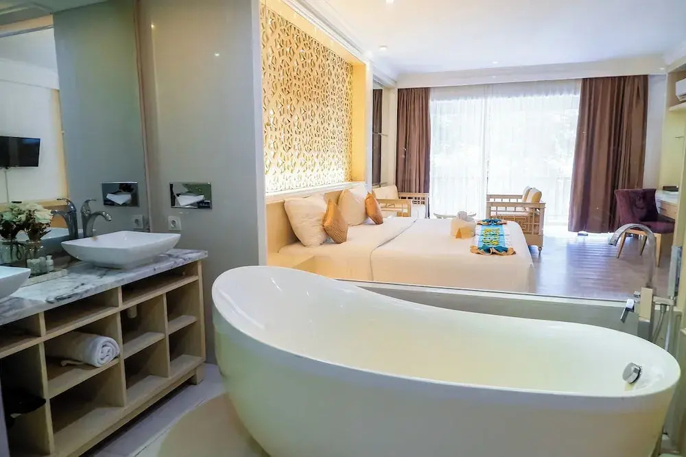 Photo - Ululani Bali