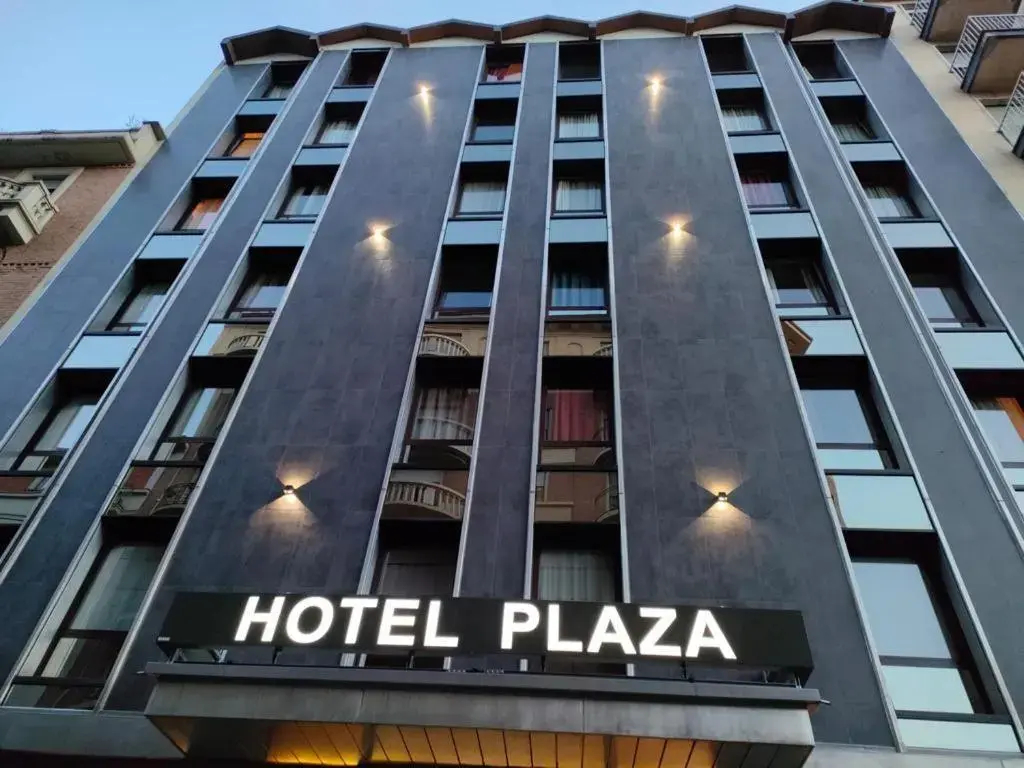 Foto - Hotel Plaza