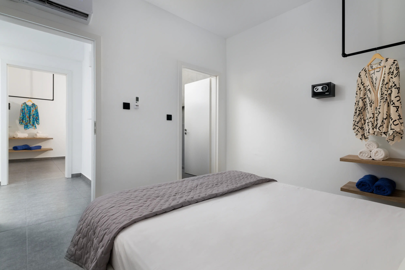 Photo - Southrock Villas