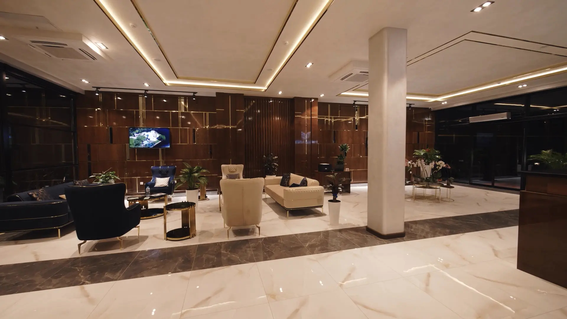 Foto - UNIQUE Airport Hotel