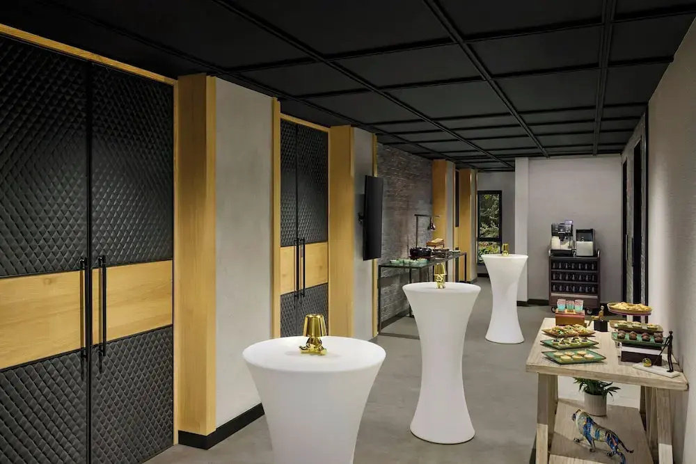 Photo - Moxy Mumbai Andheri West
