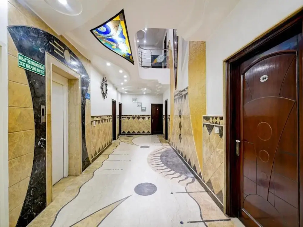 Foto - Hotel Legend International -Just a min walk from New Delhi Railway Station