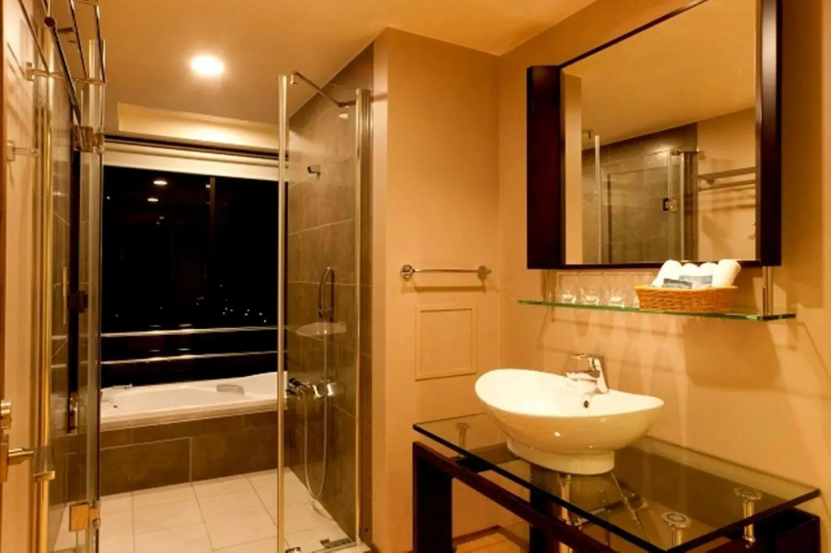Photo - Moon Ocean Ginowan Hotel & Residence