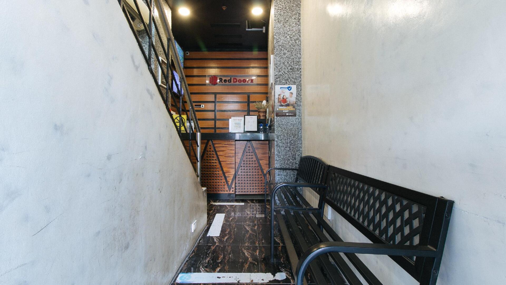 Photo - RedDoorz near Quiapo Church Manila