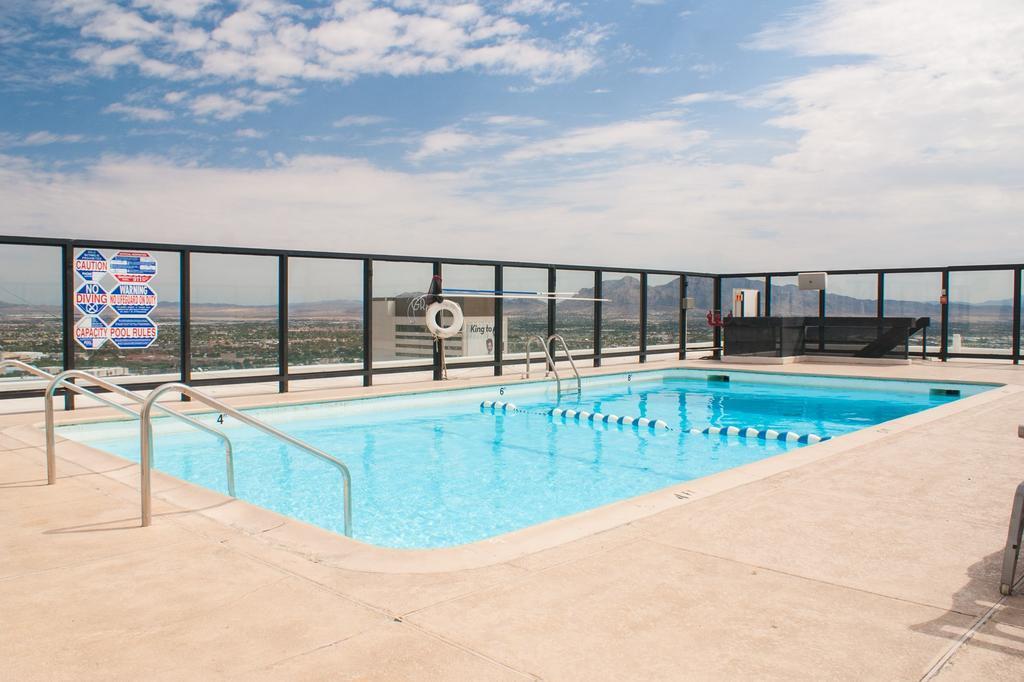 Photo - Four Queens Hotel and Casino