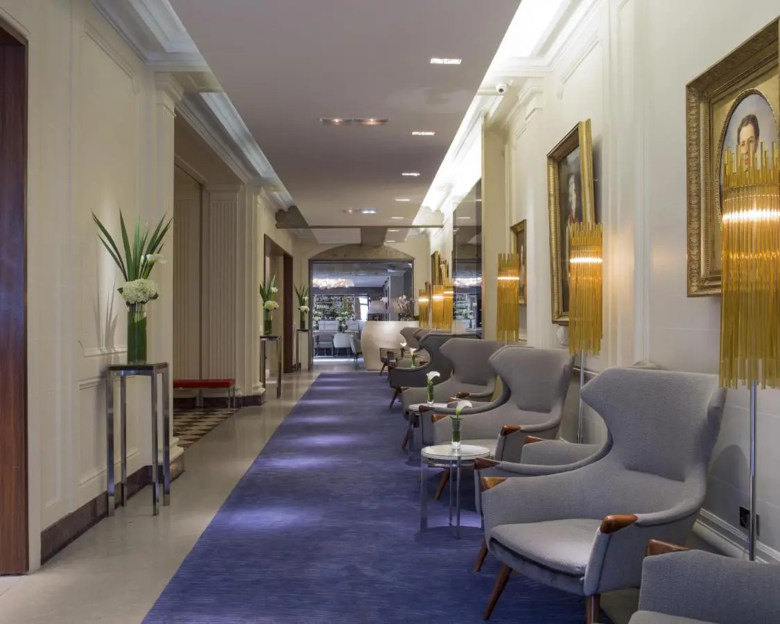 Foto - Hôtel De Sers Champs Elysées Paris