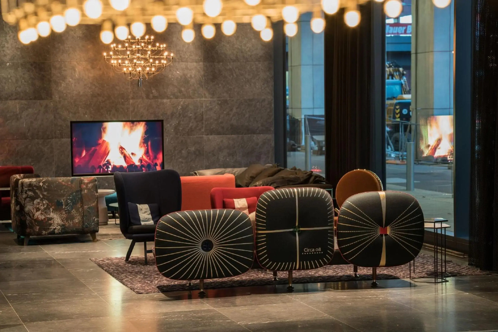 Photo - Motel One Berlin-Alexanderplatz