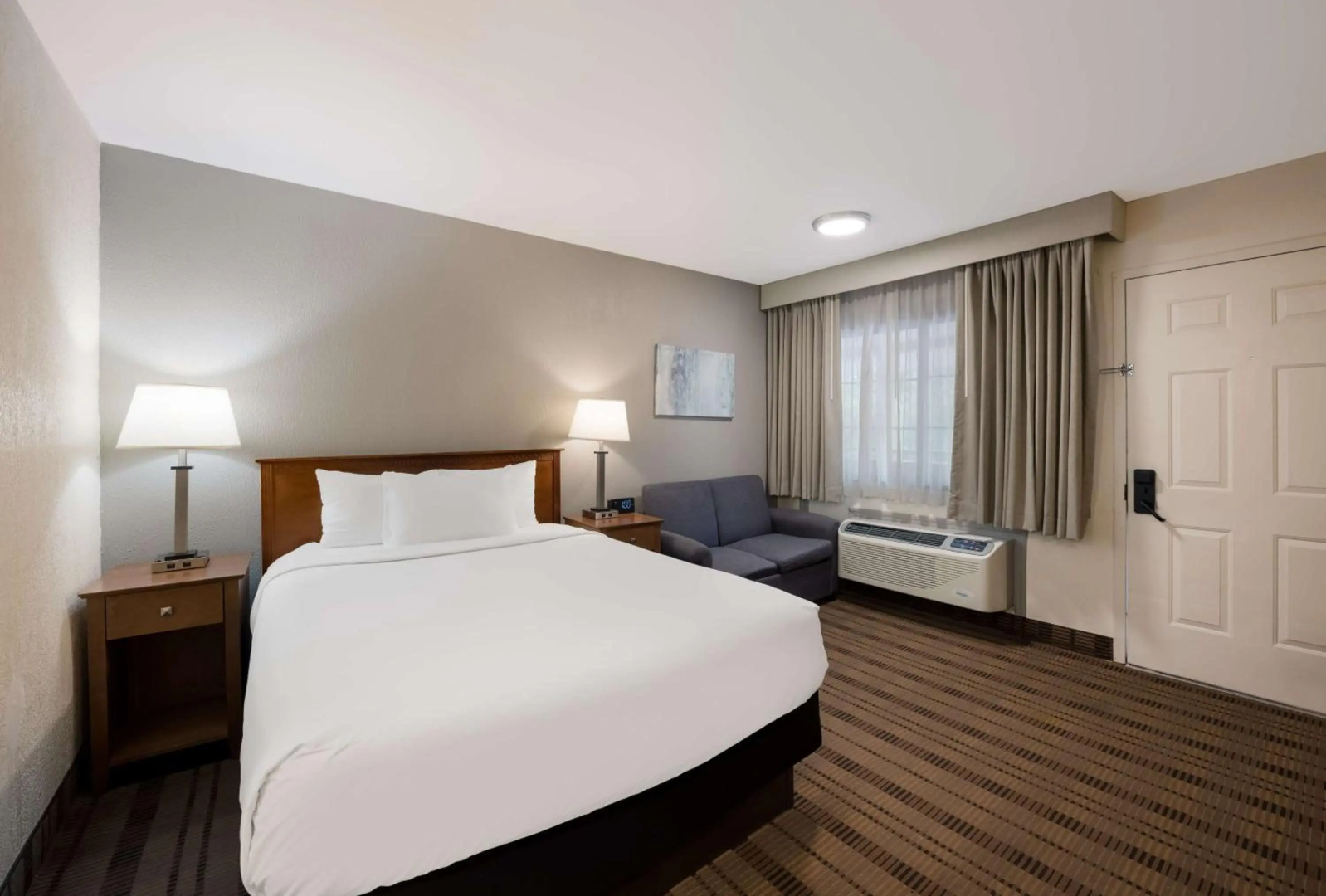 Photo - SureStay Plus by Best Western Woodbury Inn
