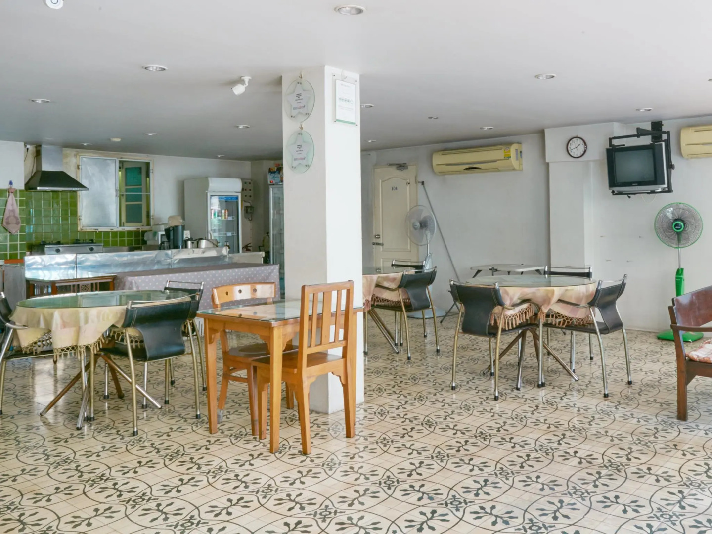 Foto - Roof View Place