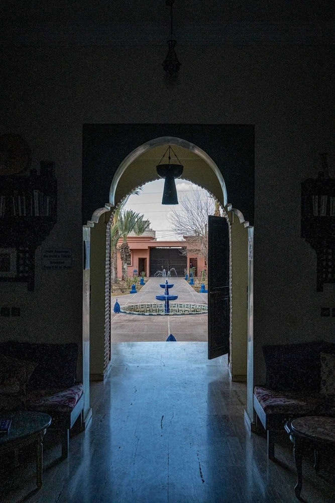 Photo - Las Palmeras Guest House
