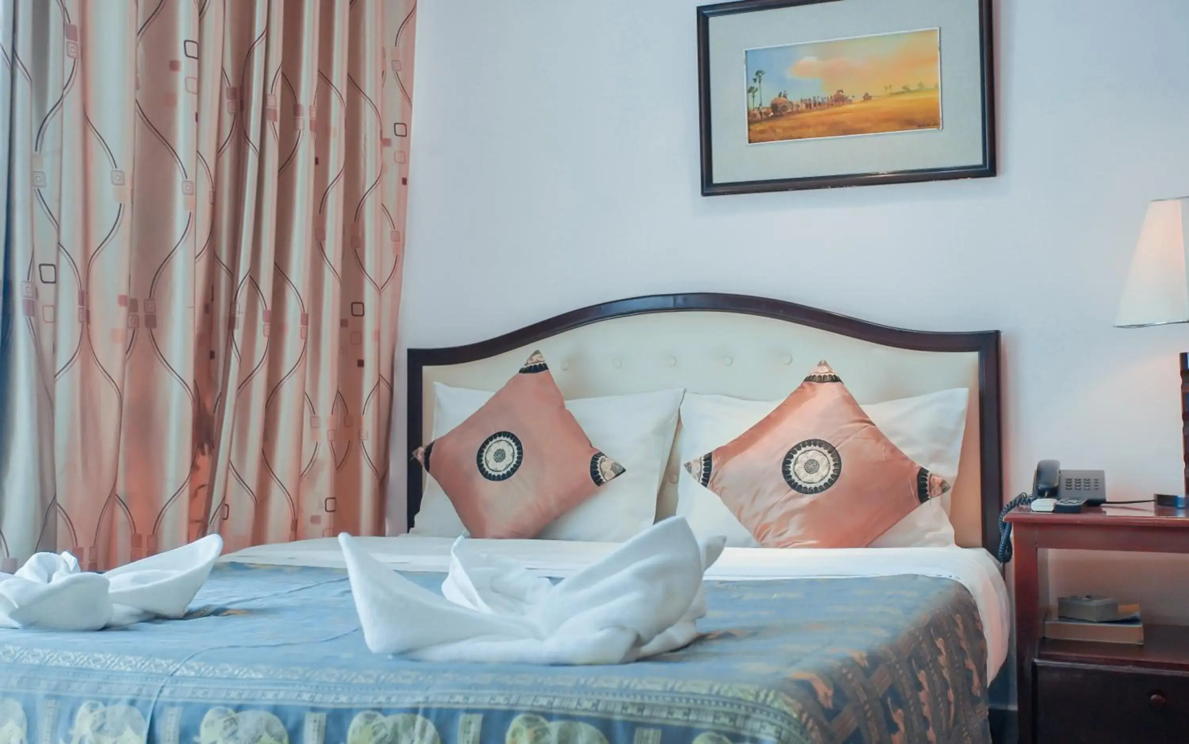 Photo - Silver Mounts Hotel