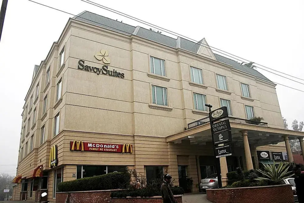 Foto - Savoy Suites Noida