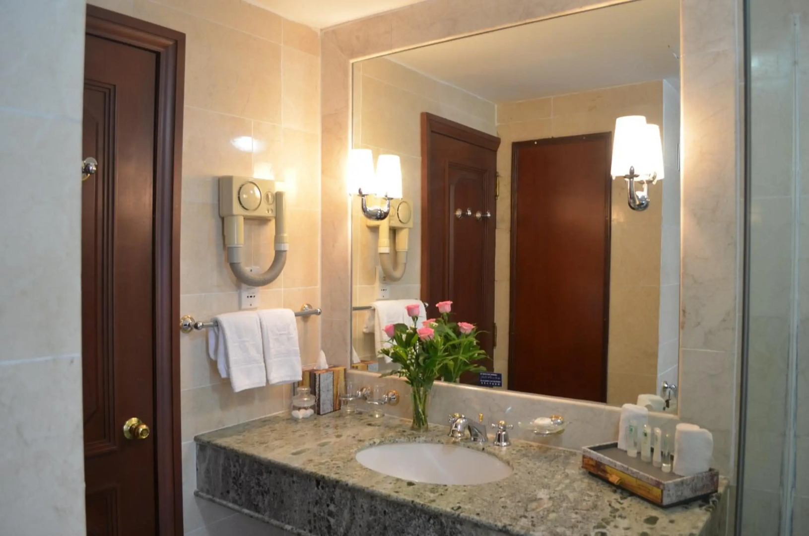 Foto - Hotel Cambodiana