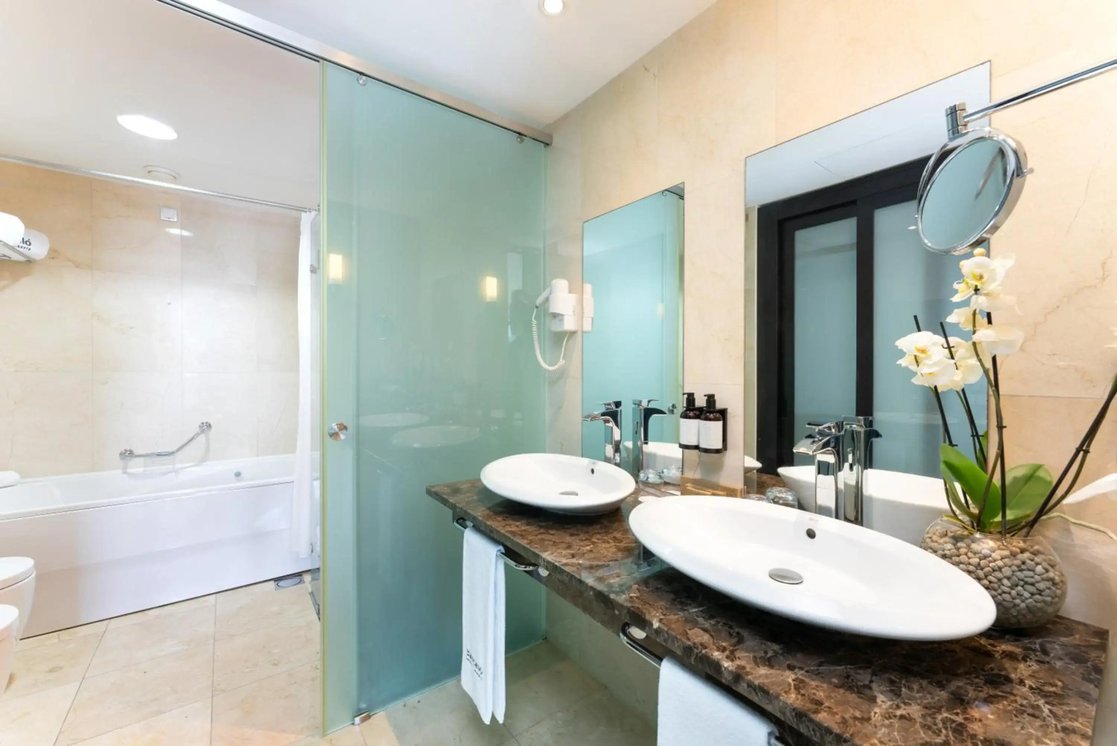 Photo - Angra Marina Hotel