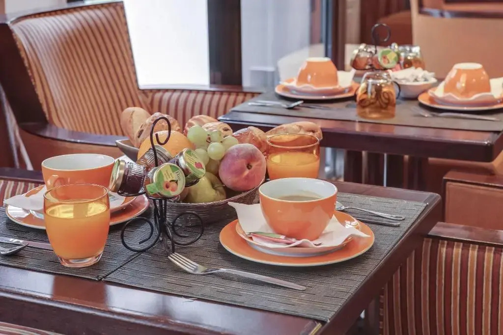 Photo - Hôtel Vaneau Saint Germain