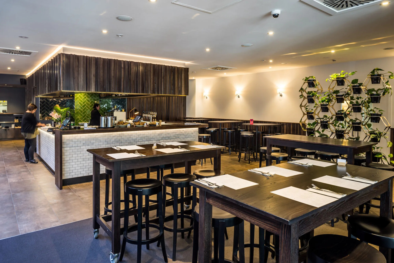 Photo - Park Hotel, Lambton Quay