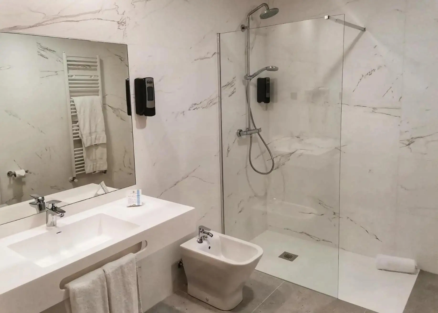 Photo - Hotel Zentral Mayoral