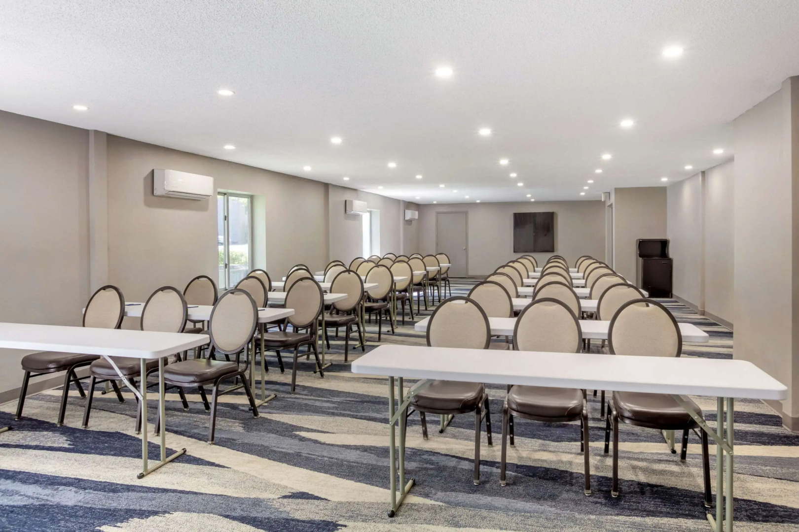 Photo - Comfort Suites Nashville Airport - BNA