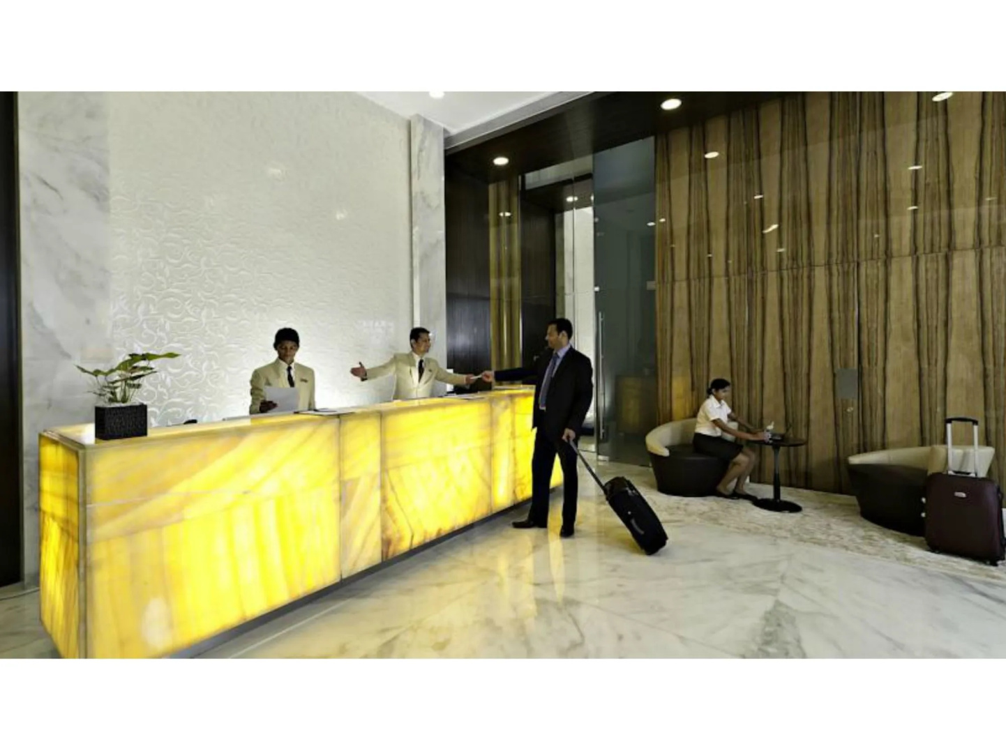 Photo - Meluha The Fern Mumbai, Powai, Series by Marriott