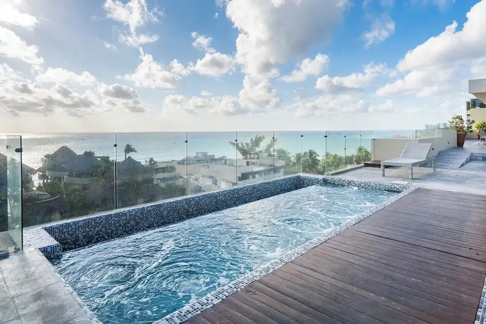 Photo - Singular by Andiani Travel