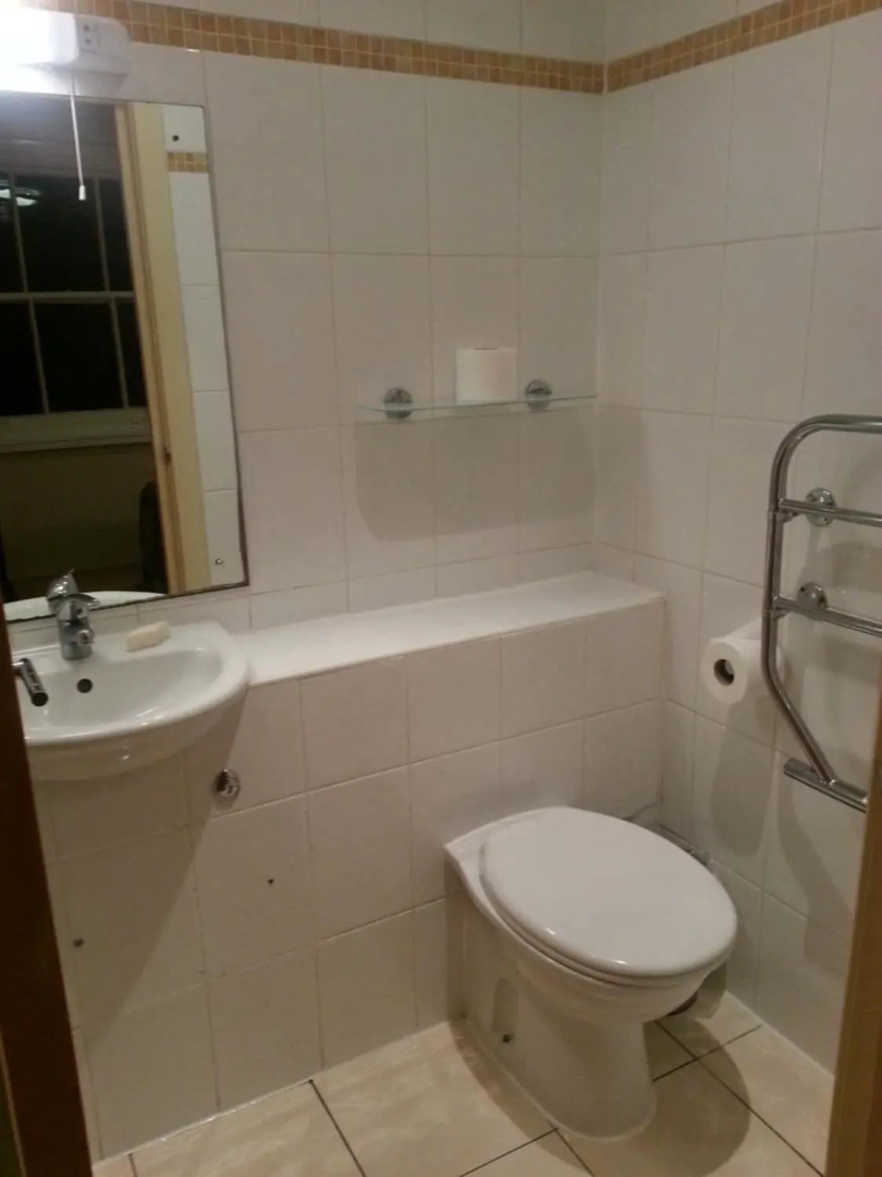 Photo - Berkeley Court Hotel