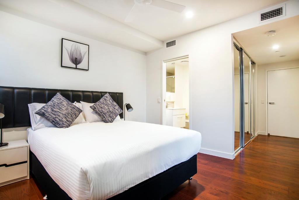 Photo - Atlas Apartments by CLLIX