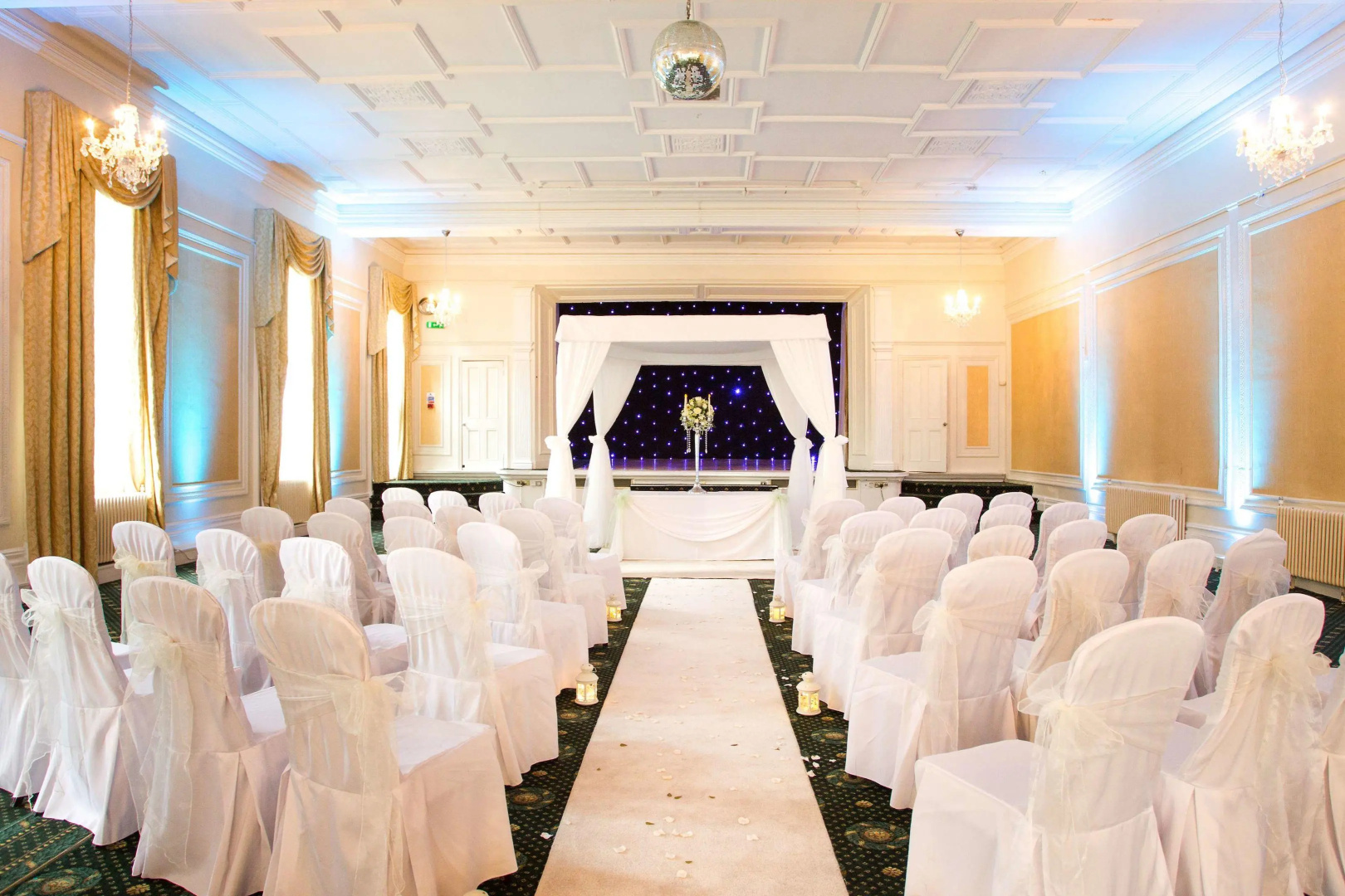 Photo - Classic Lodges The Old Swan Hotel