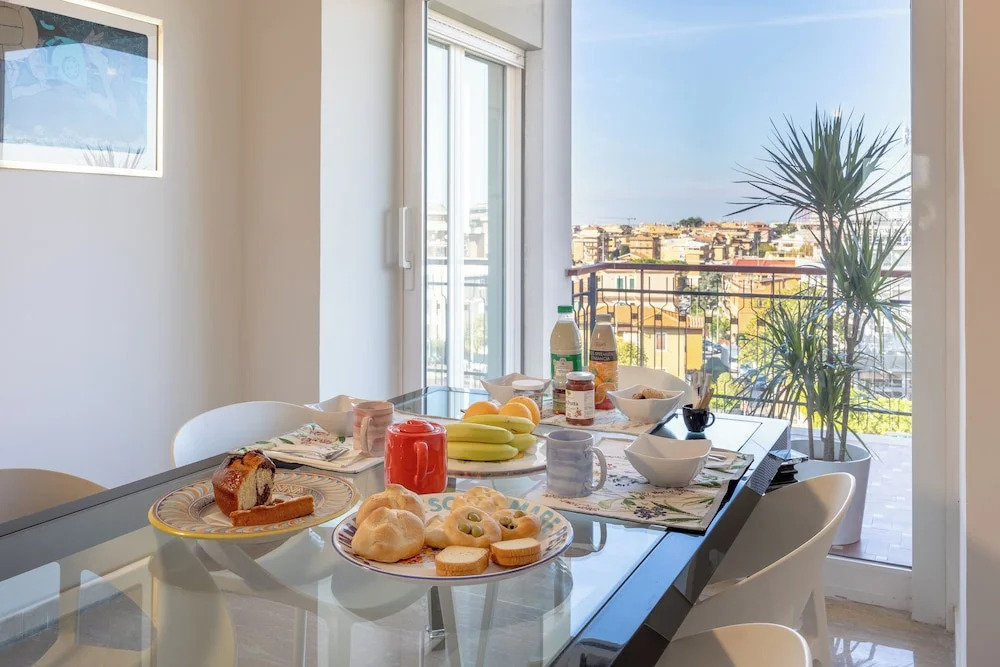 Photo - Vaticano84 Gemelli