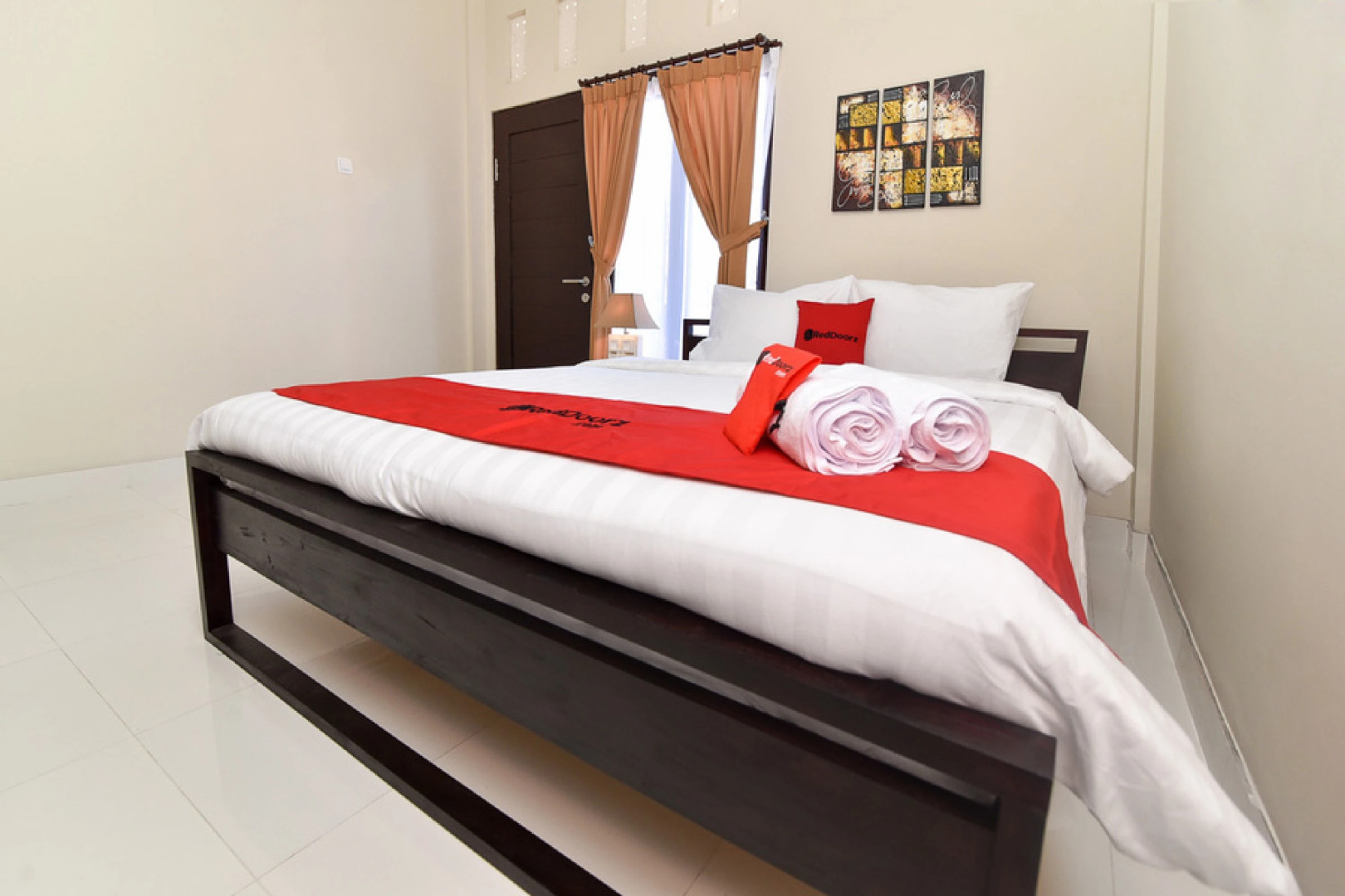 Photo - RedDoorz Plus near Jalan Imam Bonjol Denpasar