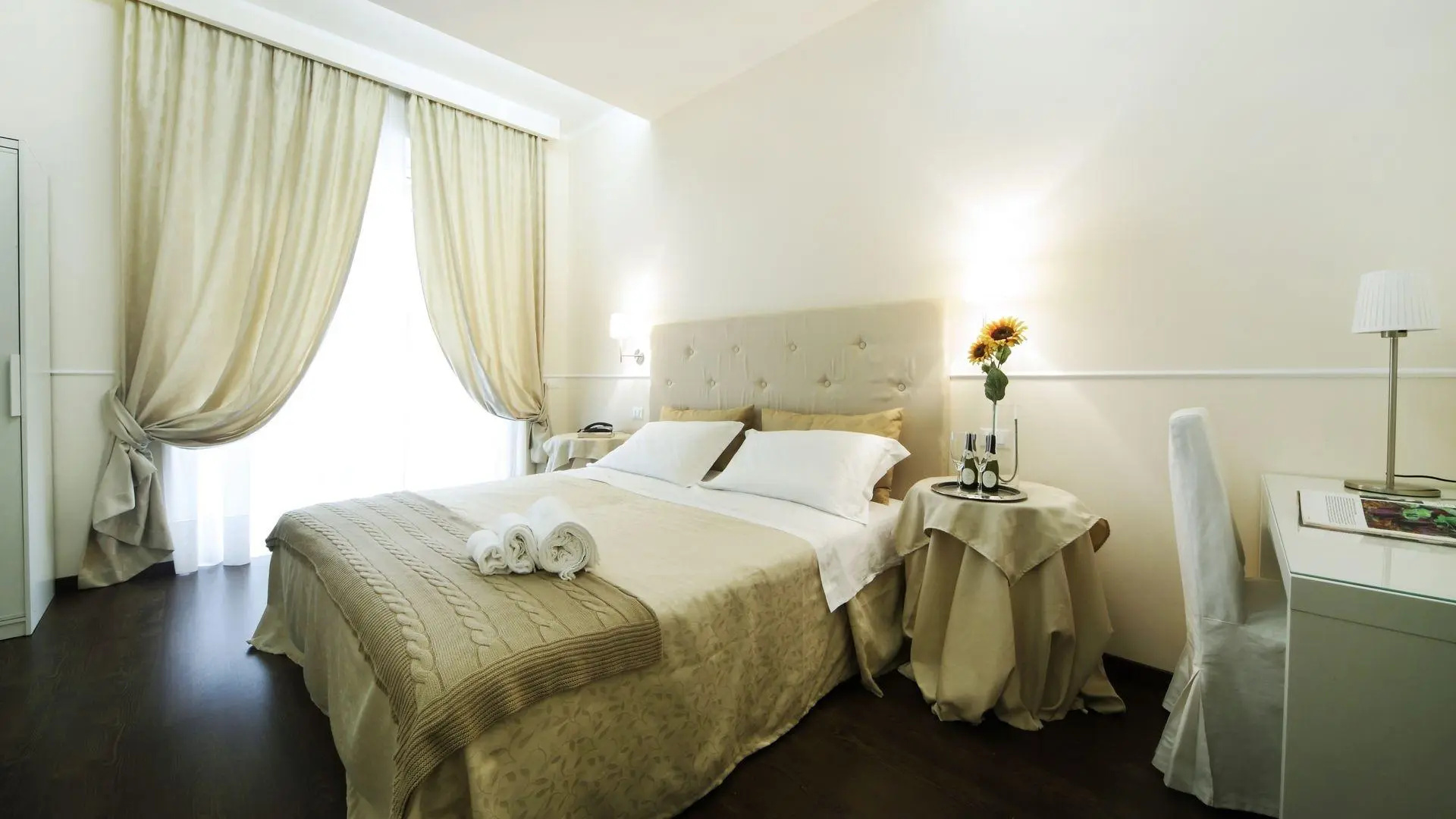 Photo - Caesar Place Roma