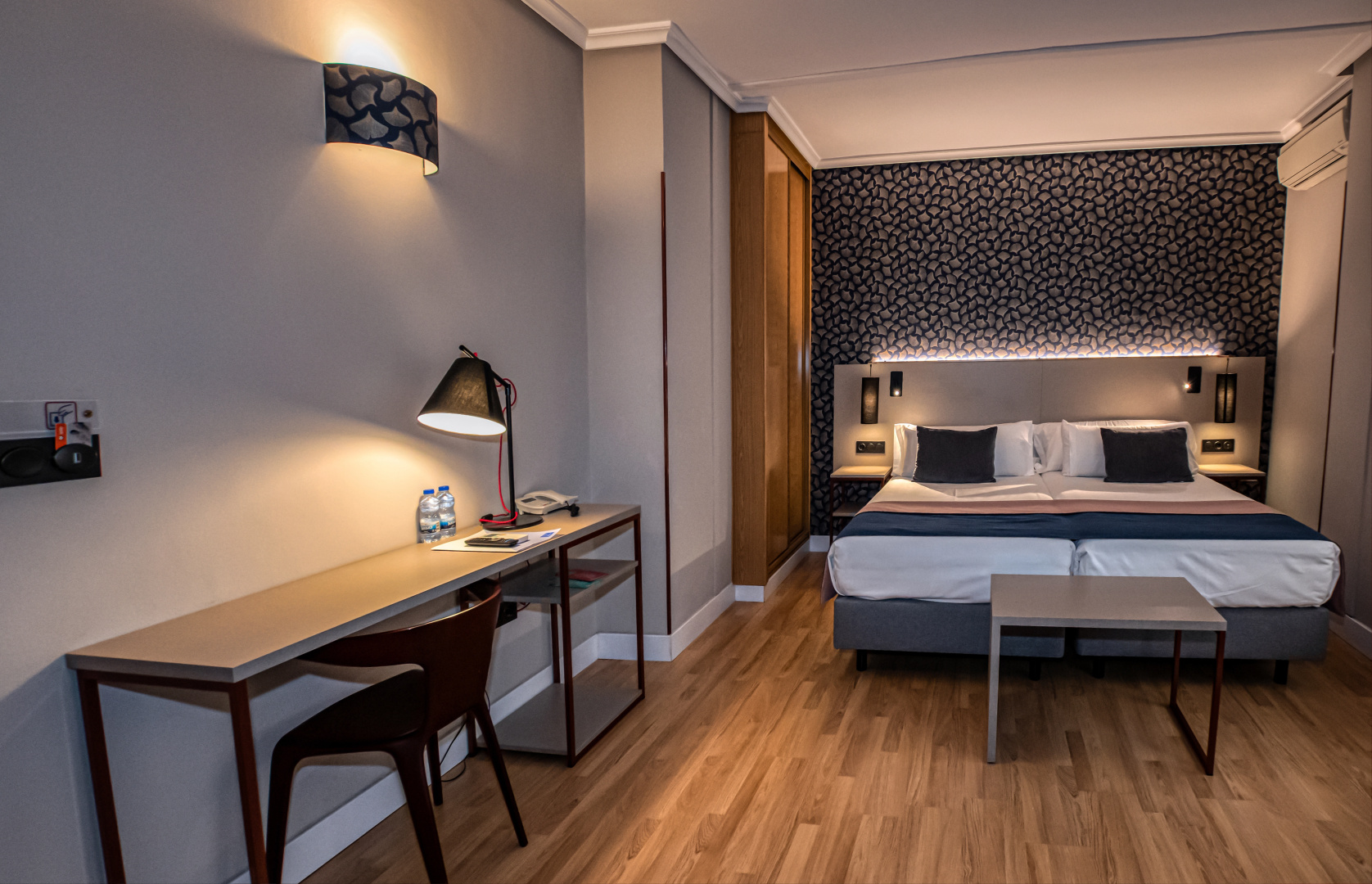 Photo - Hotel Castilla Vieja