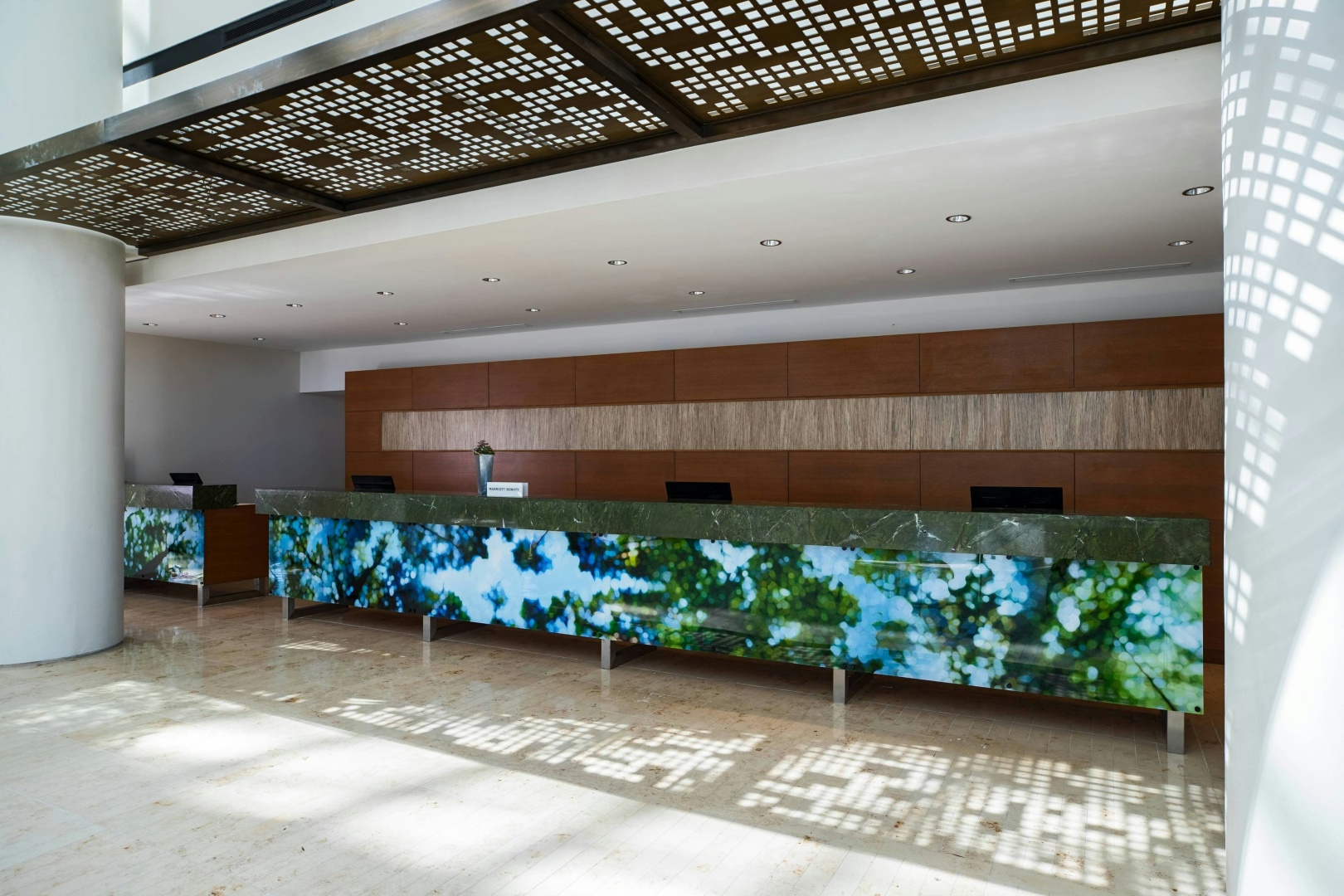 Photo - Renaissance Schaumburg Convention Center Hotel