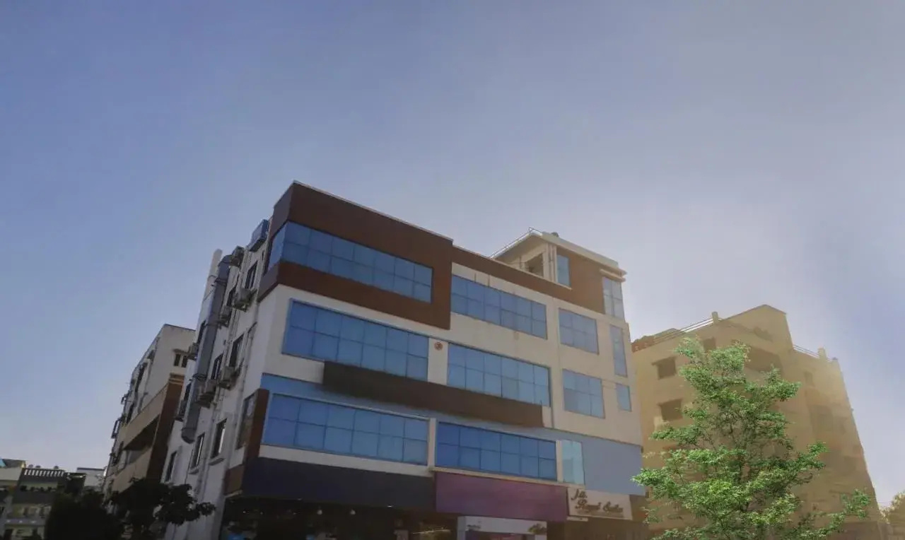 Photo - Itsy Hotels J A Royal Suites Manikonda