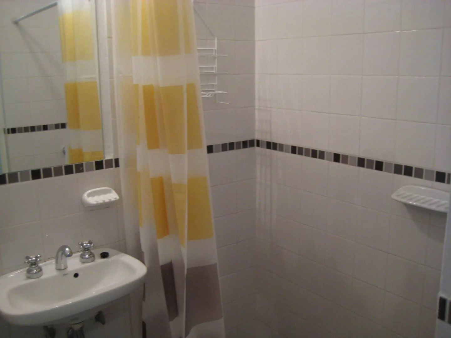 Photo - Sabatico Travelers Hostel & Guesthouse