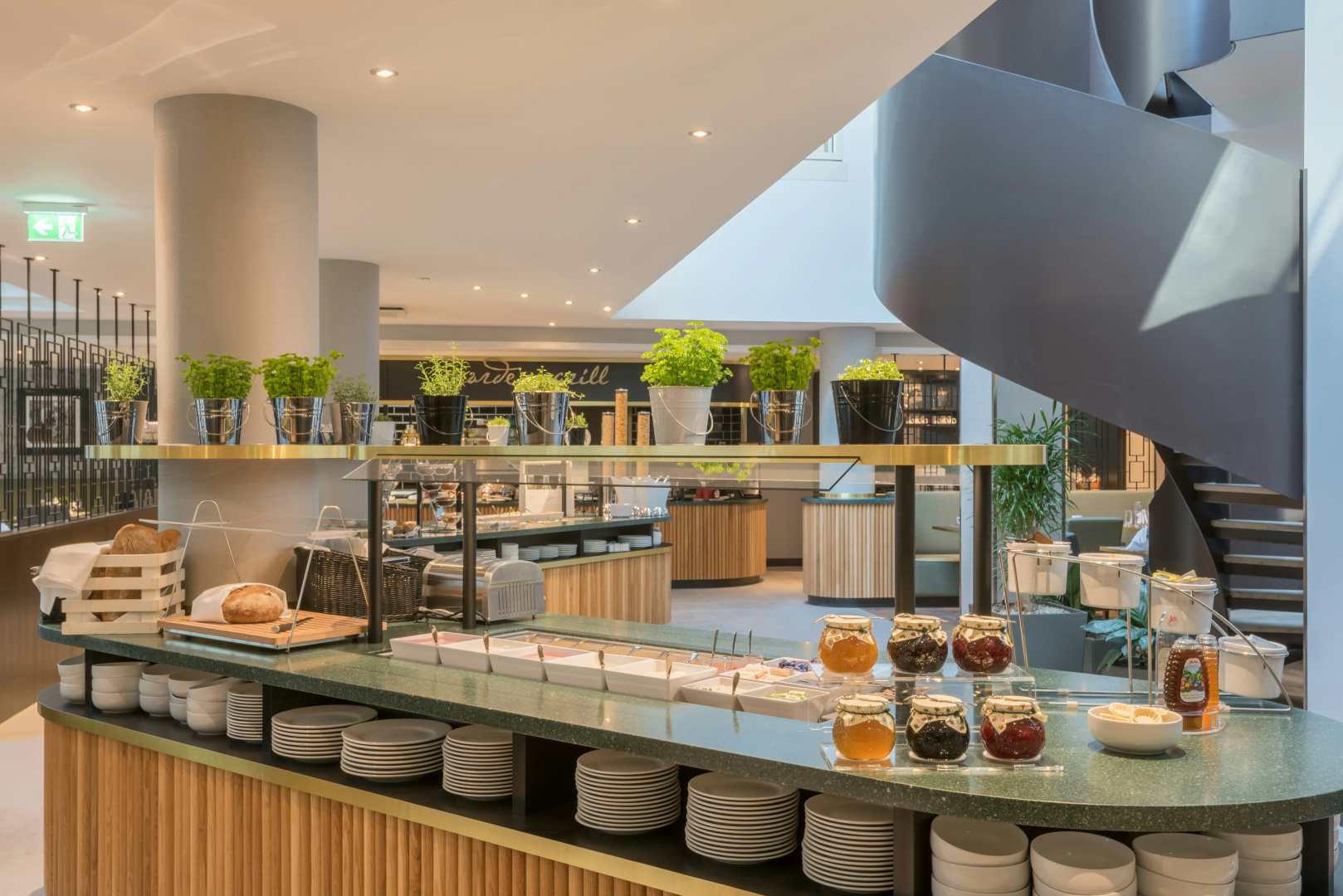 Photo - Hilton Garden Inn Frankfurt City Centre