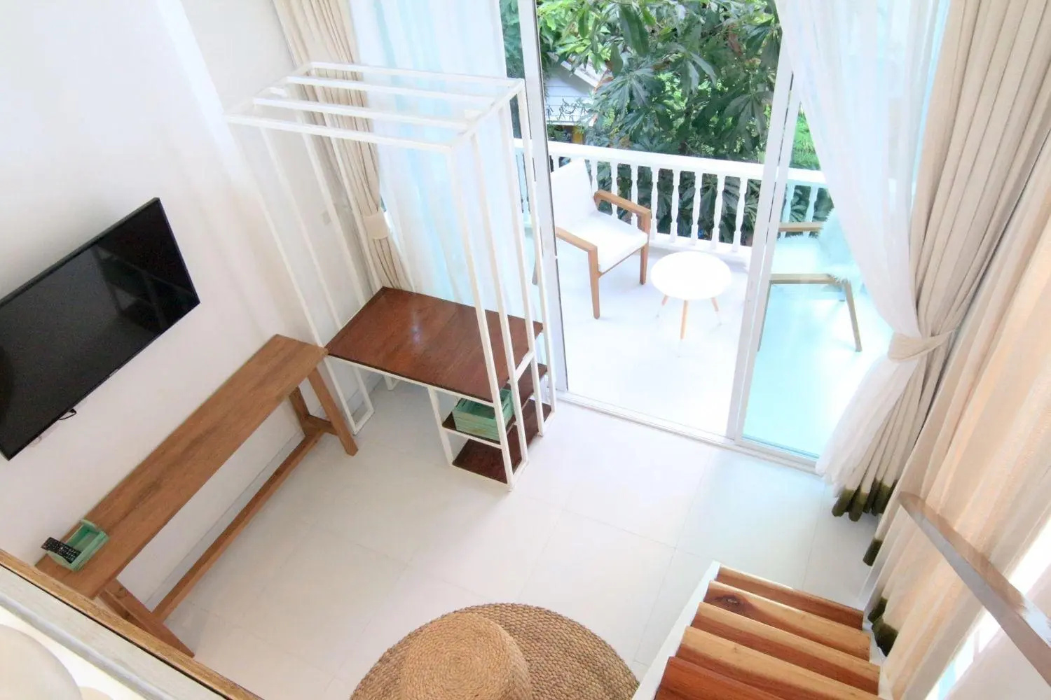 Photo - Changmoi House (Little Village)